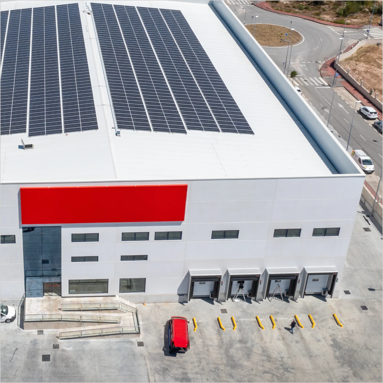 freight-logistics-hero_img-2