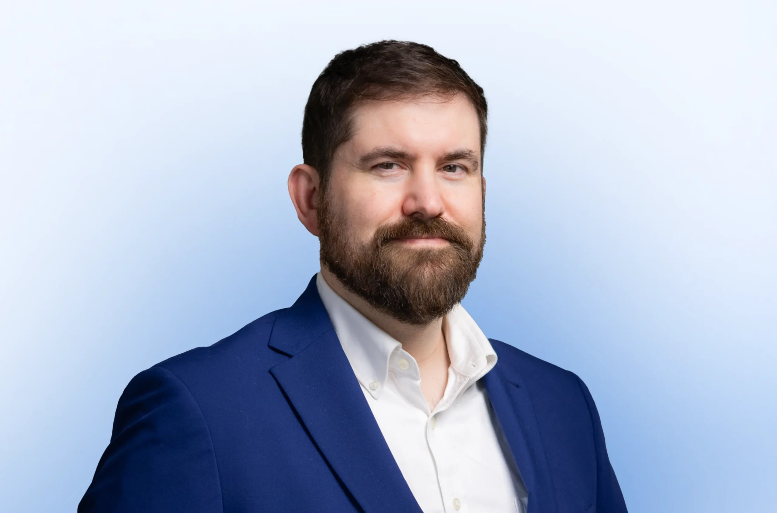 adam-nogiec_headshot-scaled-1